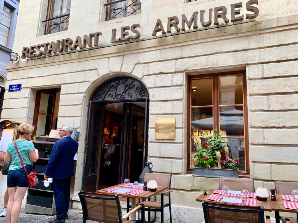 Restaurant Les Armures • Countries & Cultures